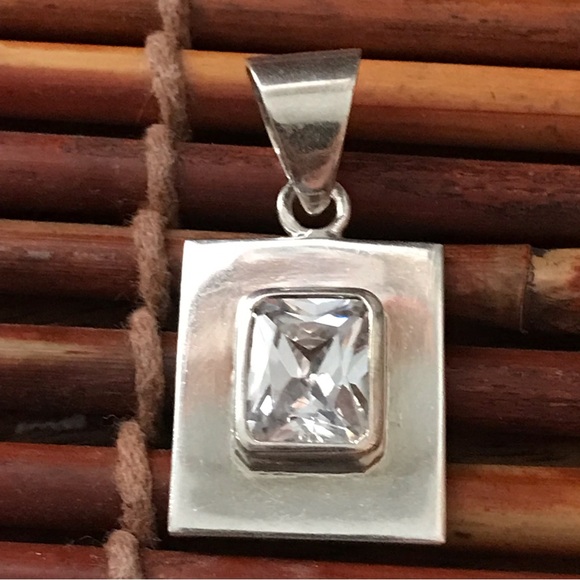 Violet Purple Silver Plated Rectangle Cubic Zirconia Pendant Necklace – 15.5+2 Inch Chain